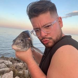 Meet your Posher, Drew